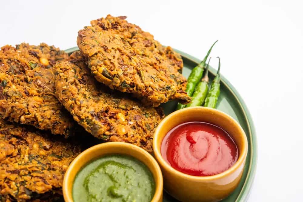 5 Vadas You Can Add To Your Monsoon Breakfast Spread