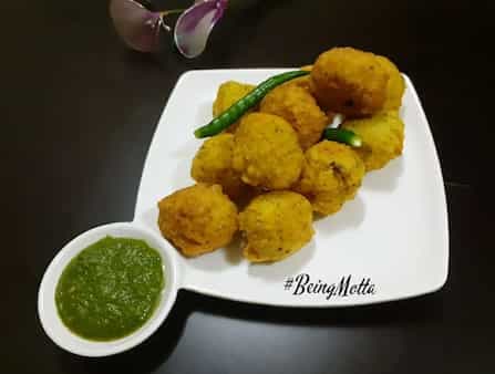 Green Moongdal Bhajiya