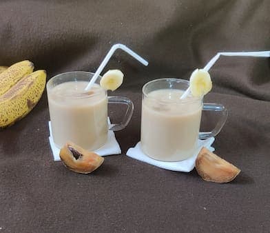 Cheeku banana smoothie
