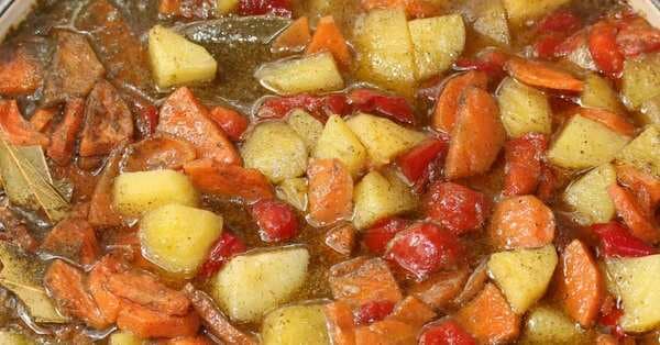 Red Pepper Potato and Veggie Soup