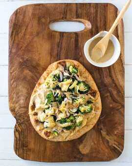 Get Your Greens Naan Pizza