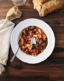 Tuscan Lentil & Kale Soup