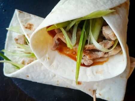Fusion Chicken Wrap With Hoisin Sauce