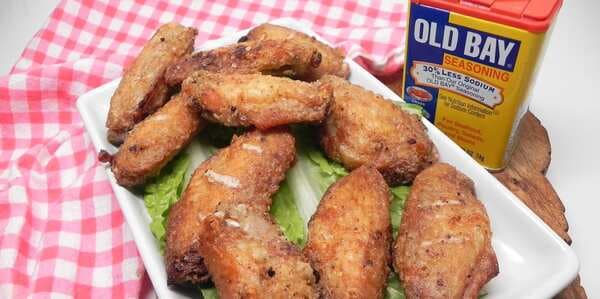 Old Bay® Grilled Chicken Wings