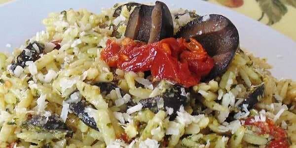 Orzo With Sun-Dried Tomatoes And Kalamata Olives