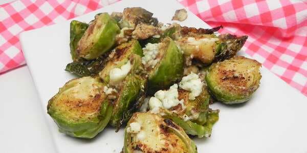 Quick And Easy Pan-Roasted Brussels Sprouts With Gorgonzola Cheese