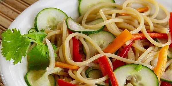 Thai Cucumber Salad With Udon Noodles