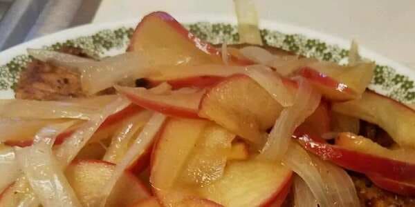 Apple-Sage Pork Chops