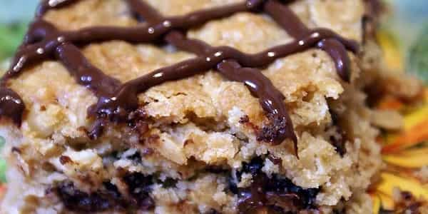 Oatmeal Cookie Bars