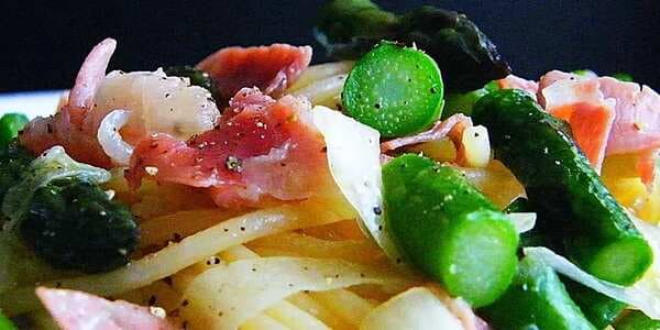 Prosciutto And Asparagus Pasta