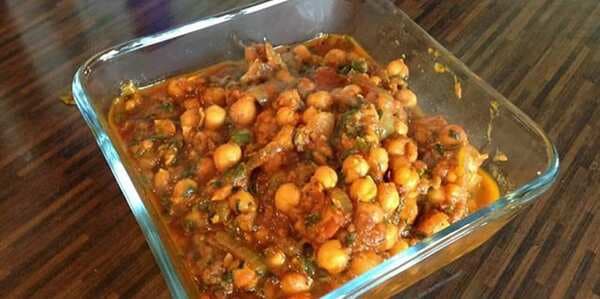 Vegan Chickpea Curry Without Coconut Milk