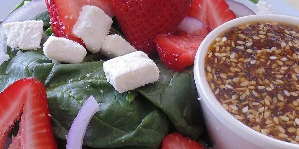 Spinach And Strawberry Salad With Feta Cheese