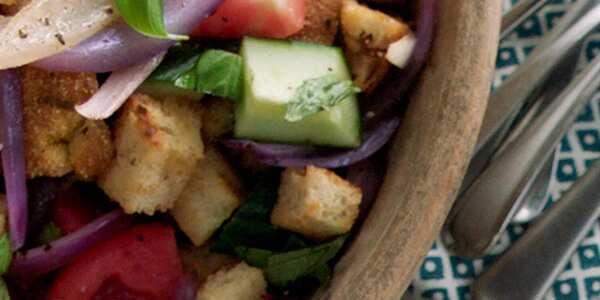 Fresh Tomato And Cucumber Salad With Buttery Garlic Croutons