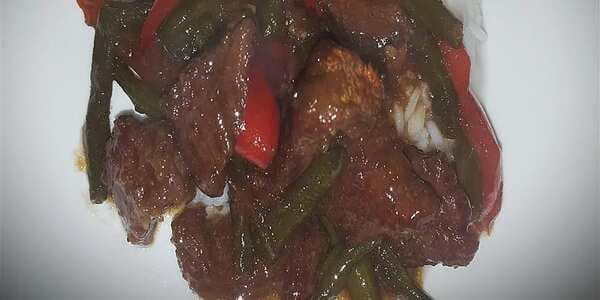 Szechuan Beef With Green Beans And Red Bell Peppers