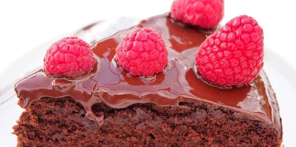 Vegan And Gluten-Free Chocolate Cake