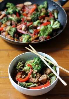 Sesame Chicken Stir-Fry With Coconut-Ginger Brown Rice