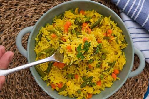 One-Bowl Microwave Veggie Pilau Rice