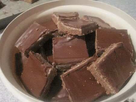 Chocolate Peppermint Crunch Slice