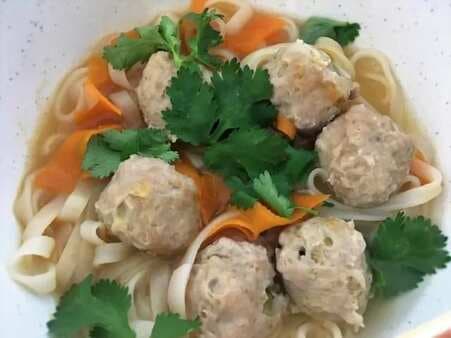 Thai Noodle Soup With Meatballs
