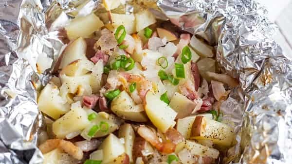 Foil Packet Baked Red Potatoes With Bacon And Onion