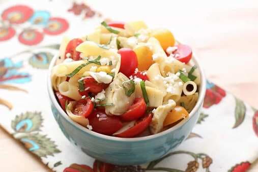 Italian Artichoke Tomato And Pasta Salad