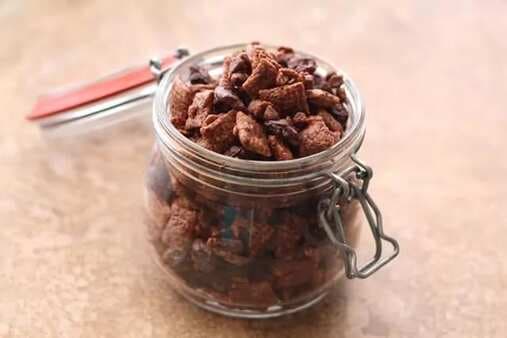 Cherry Chocolate Chex Party Mix