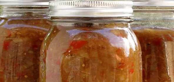 Apple Chutney In White Vinegar