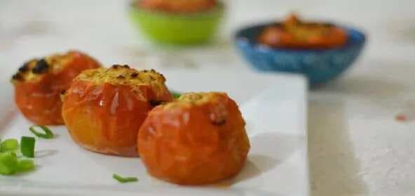 Baked Tomatoes With Cottage Cheese Stuffing