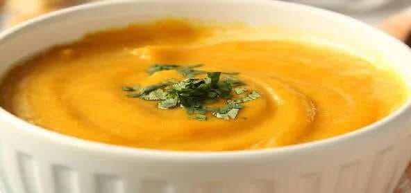 Carrot Soup With Coconut Milk