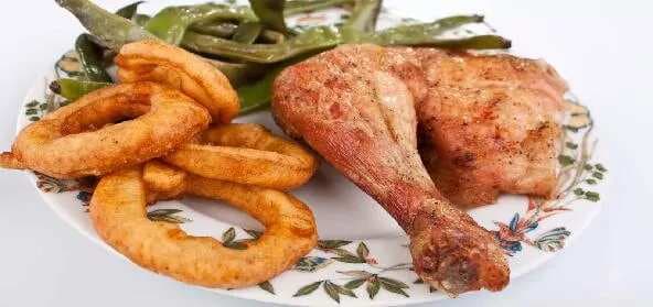 Chicken Roast With Onion Rings