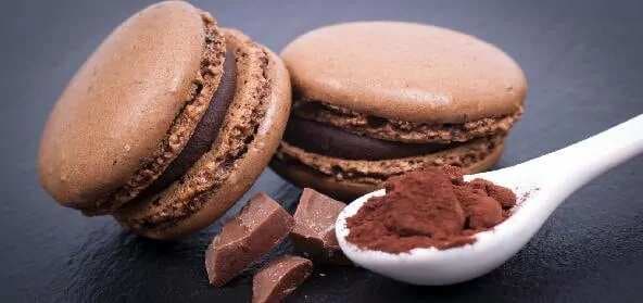 Chocolate Macaroons With Almonds