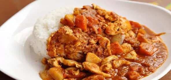 Coorg Koli Curry (A Spicy Chicken Curry)