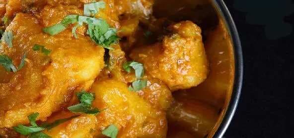 Dum Aloo With Cottage Cheese Stuffing