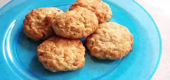 Eggless Quick Oatmeal Cookies