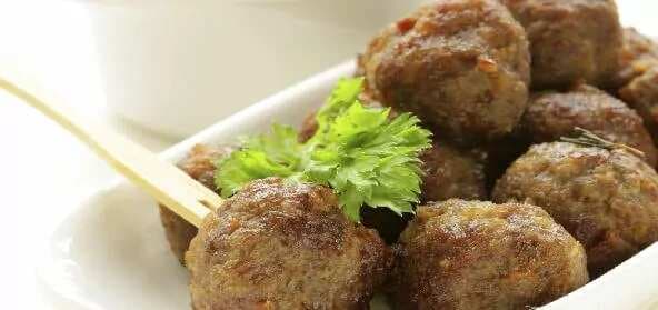 Fried Meat Balls In Sweet And Sour Sauce
