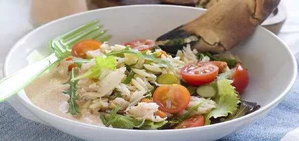 Grilled Chicken Salad With Cilantro Pesto