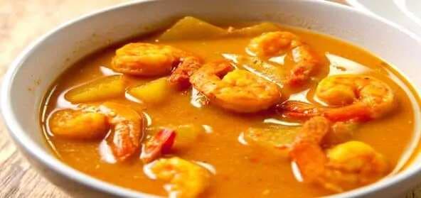 Hot Shrimp Curry With Coconut