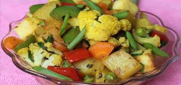 Indian Mixed Vegetable Stir Fry