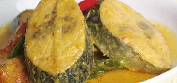 Malvani Fish Curry In Coconut