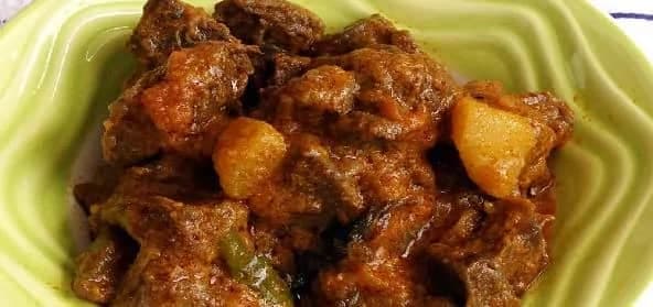 Meat Venthium Greens And Potato Curry