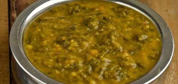 Spinach Dal With Tomatoes