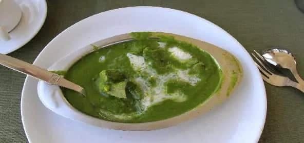 Traditional Palak Chicken