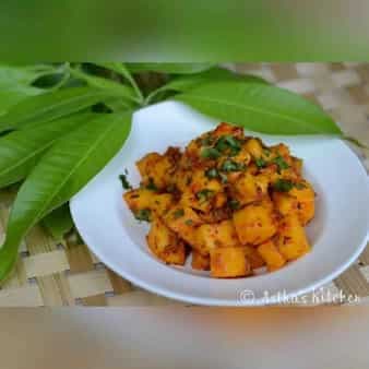 Aam ki sabzi (mango curry)