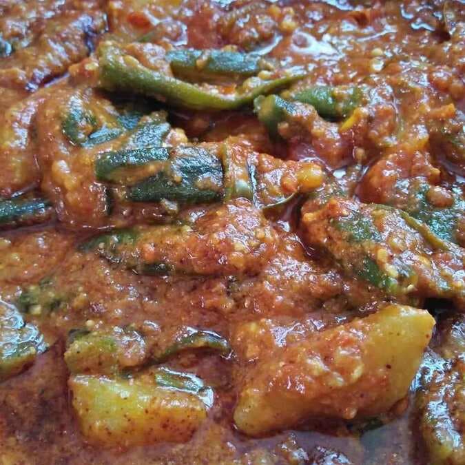 Aloo Bhindi Masala Gravy Recipe-Potato Bhindi Curry Recipe