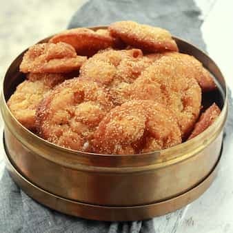 Anarsa (Maharashtrian Deep Fried)