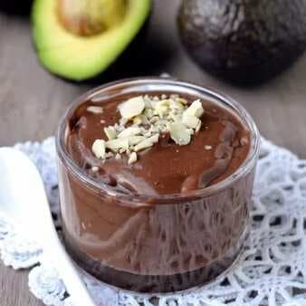 Banana avocado chocolate pudding using protein powder