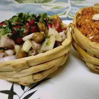 Channa chaat in basket