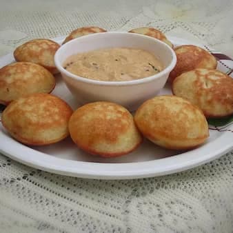 Cheese chutney stuffed mixed pulses appe