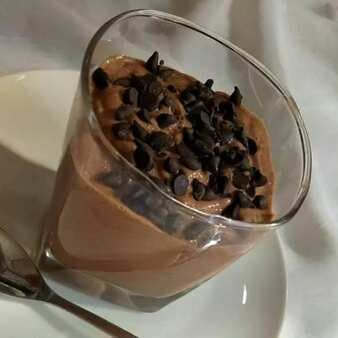 Cheese crackers chocolate mousse