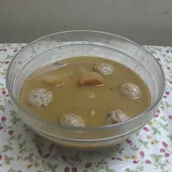 Chicken Kofta And Potato Curry